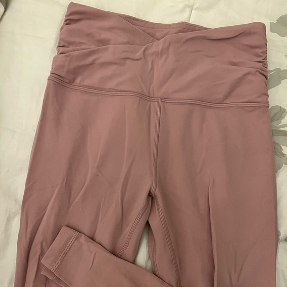 Lululemon, cropped align legging - Picture 2 of 4